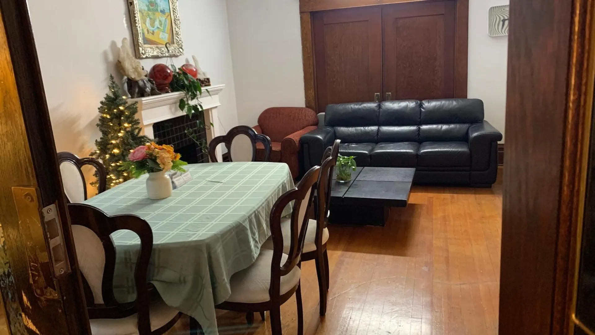 ホームステイ Cambie Guest House バンクーバー