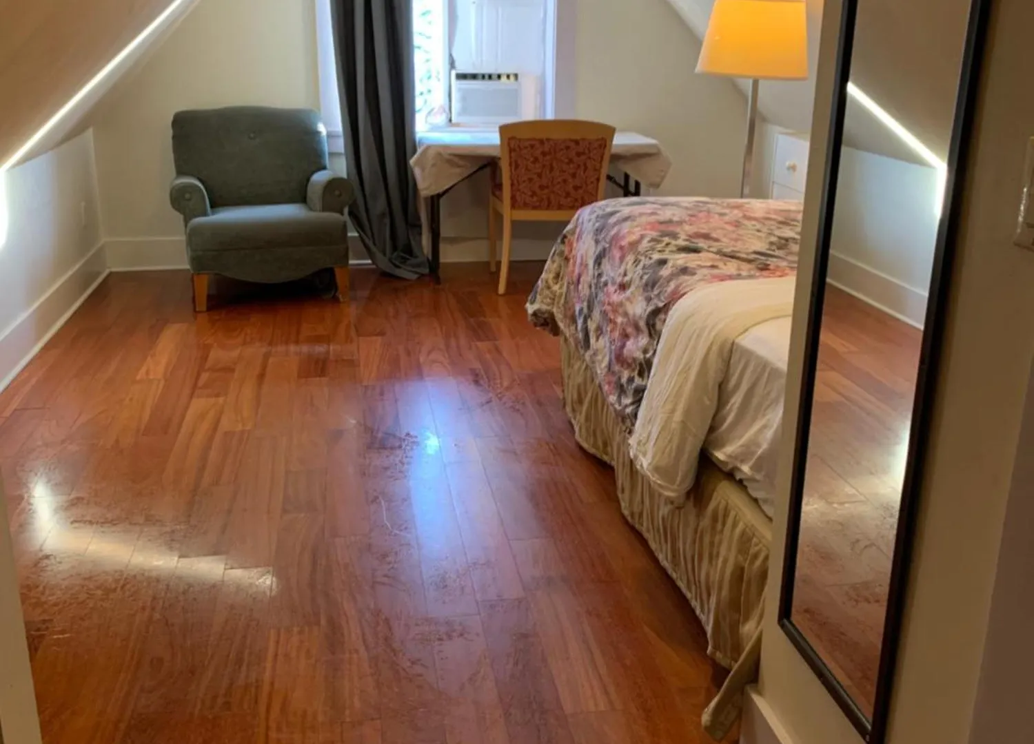 Cambie Guest House バンクーバー カナダ
